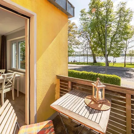 Apartment Kietz-flair Am Mueritzufer Mit Balkon Und Terrasse